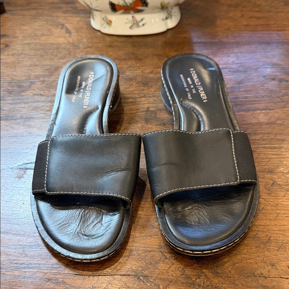 Donald J. Pliner Black Leather Slide Sandals